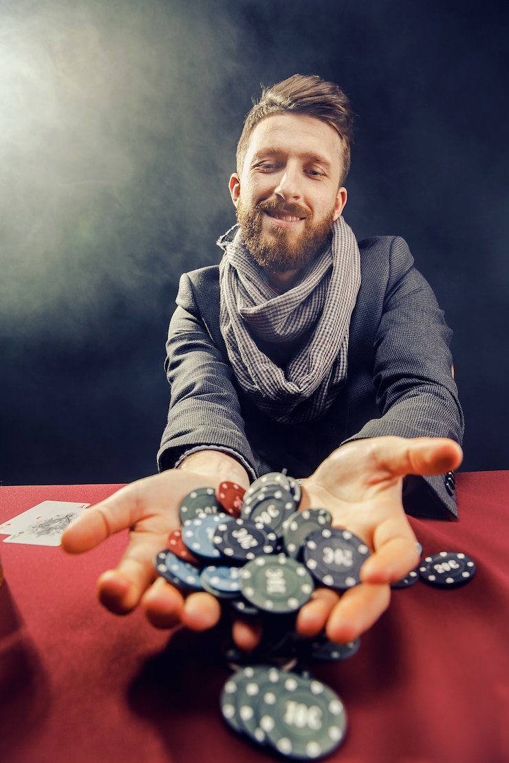 Live-dealer blackjack table with real dealer on luxury138 asia
