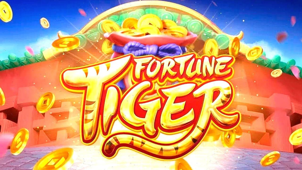 Slot game interface showing Aviator and Sweet Bonanza on luxury138 asia